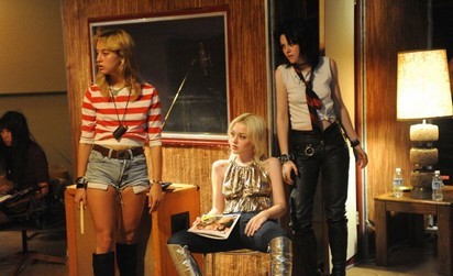 a dakota and kristen.jpg